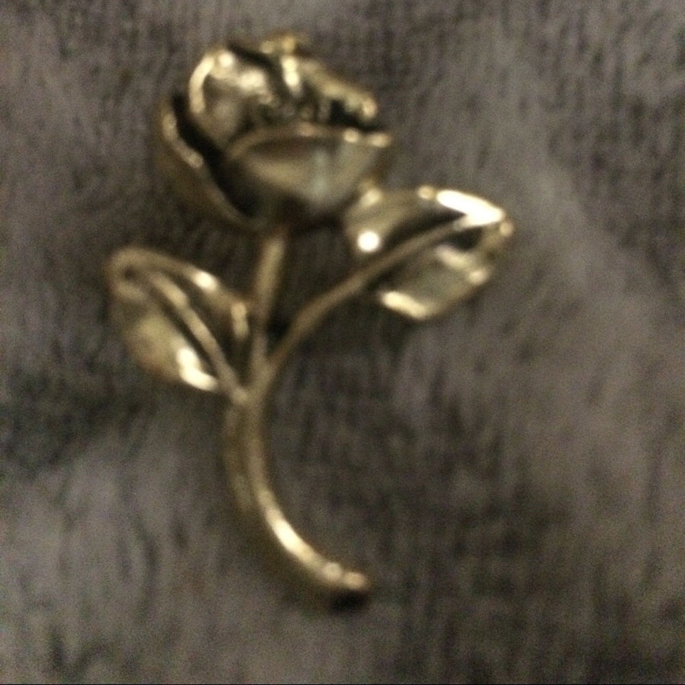 Vintage Golden rose brooch